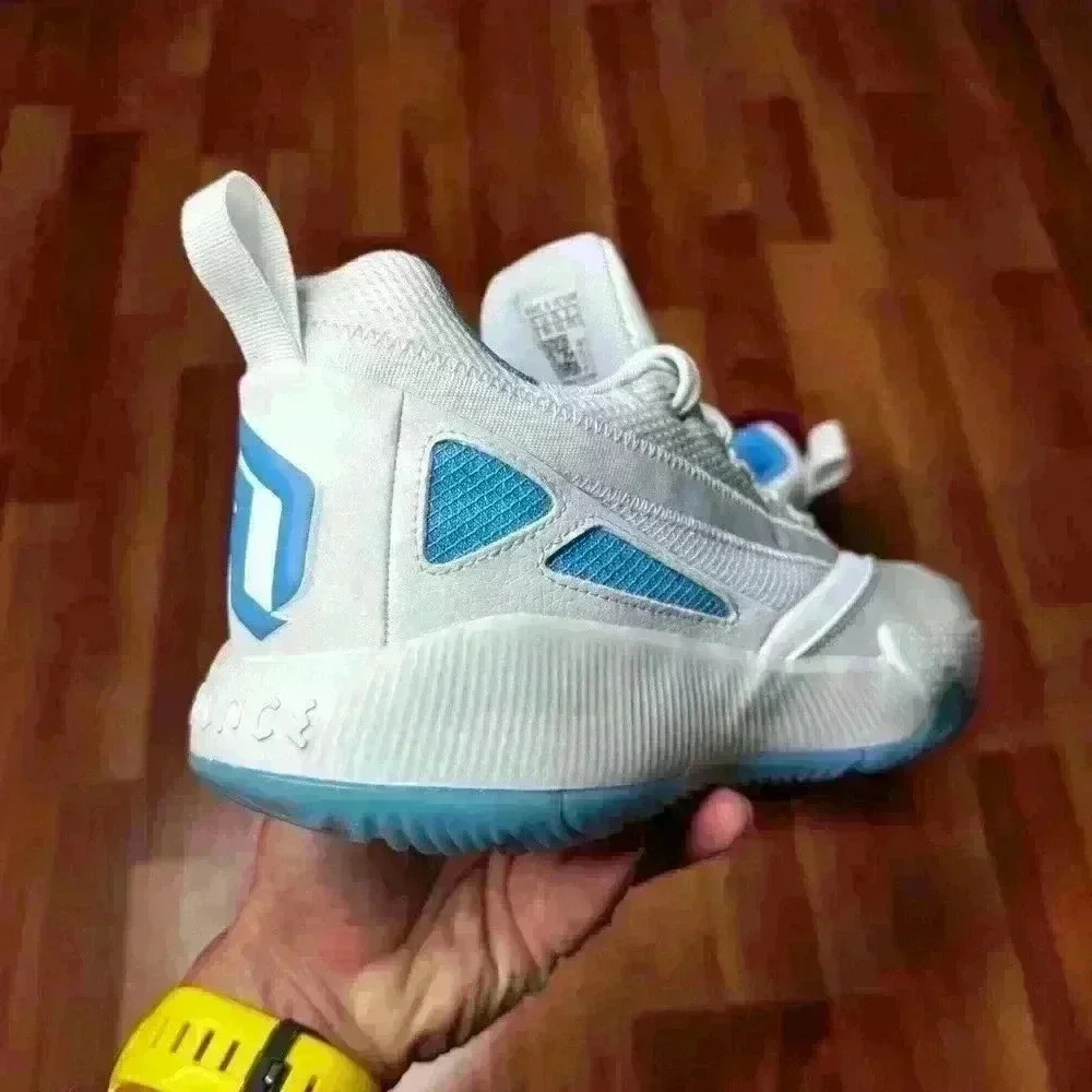 ๐ฐHUGE CLEARANCE SALE ๐ฐ Adidas Dame Certified 2 Low Damian Lillard mens dโhier - Picture 7 of 14